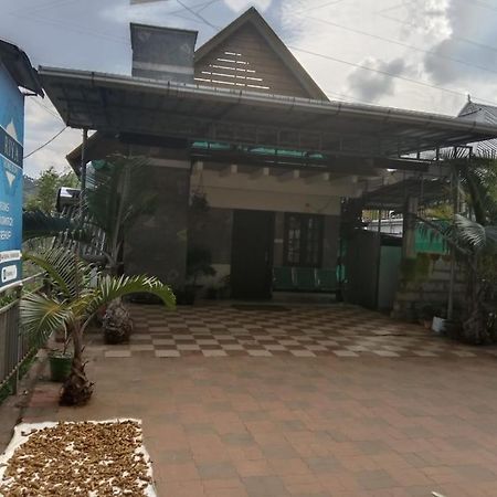 Riya Home Stay Munnar Anaviratty Ngoại thất bức ảnh