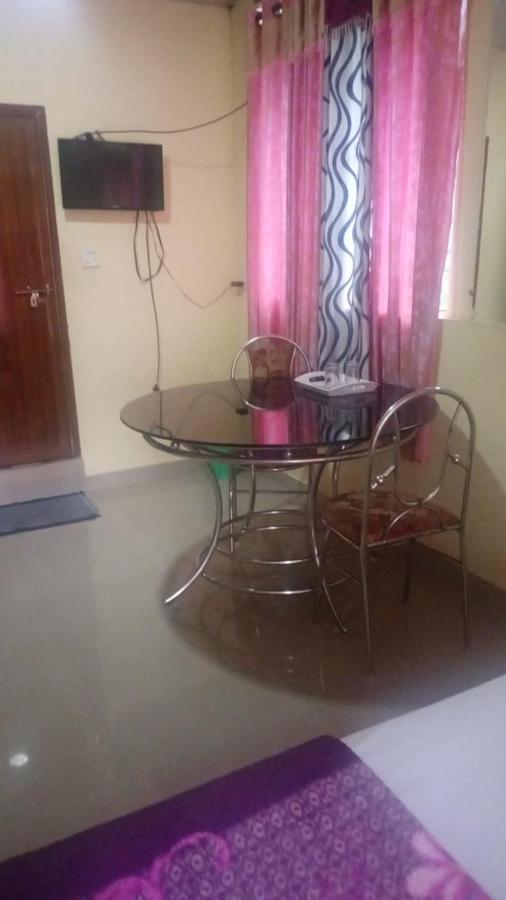 Riya Home Stay Munnar Anaviratty Ngoại thất bức ảnh