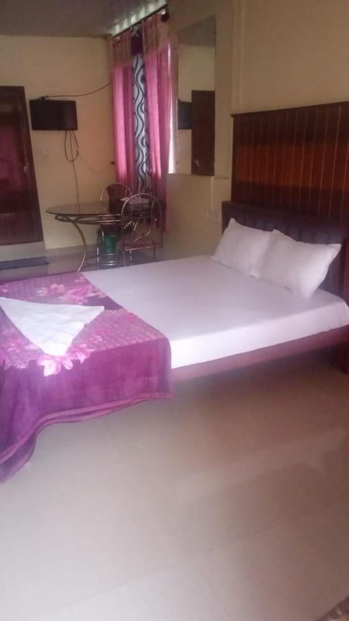 Riya Home Stay Munnar Anaviratty Ngoại thất bức ảnh
