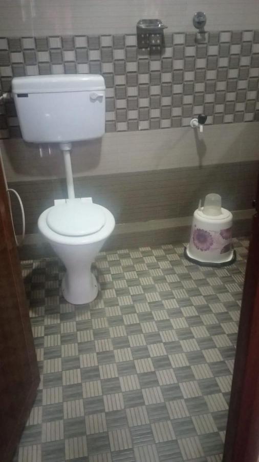 Riya Home Stay Munnar Anaviratty Ngoại thất bức ảnh
