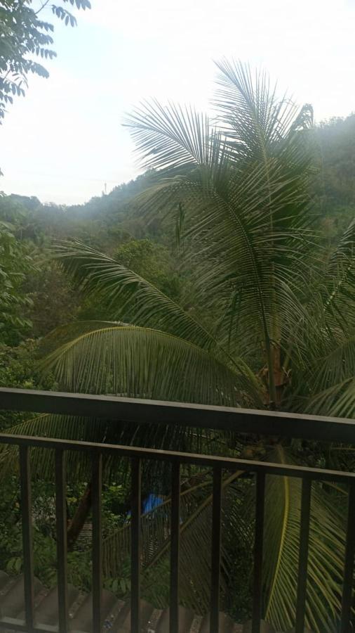 Riya Home Stay Munnar Anaviratty Ngoại thất bức ảnh