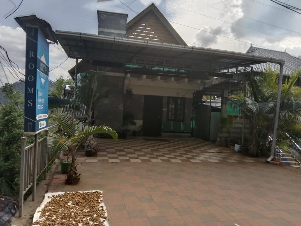 Riya Home Stay Munnar Anaviratty Ngoại thất bức ảnh